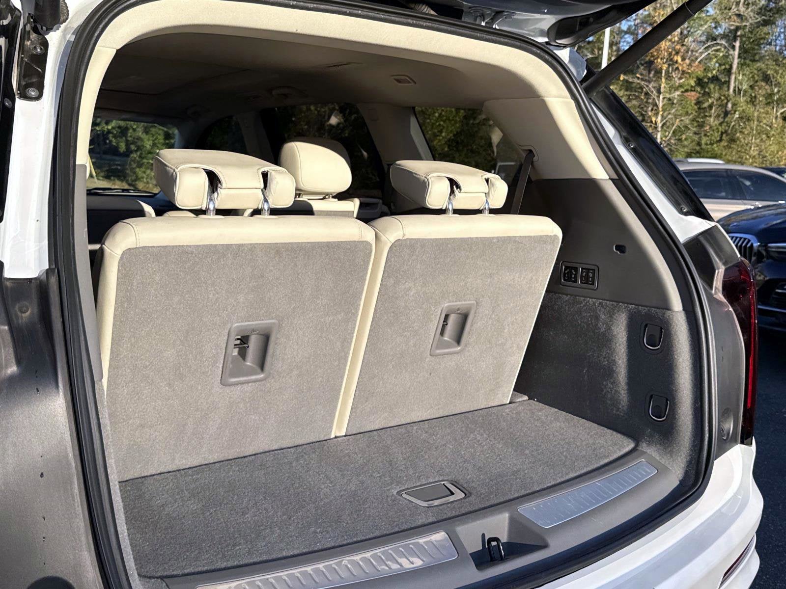 2021 Cadillac XT6 Premium Luxury