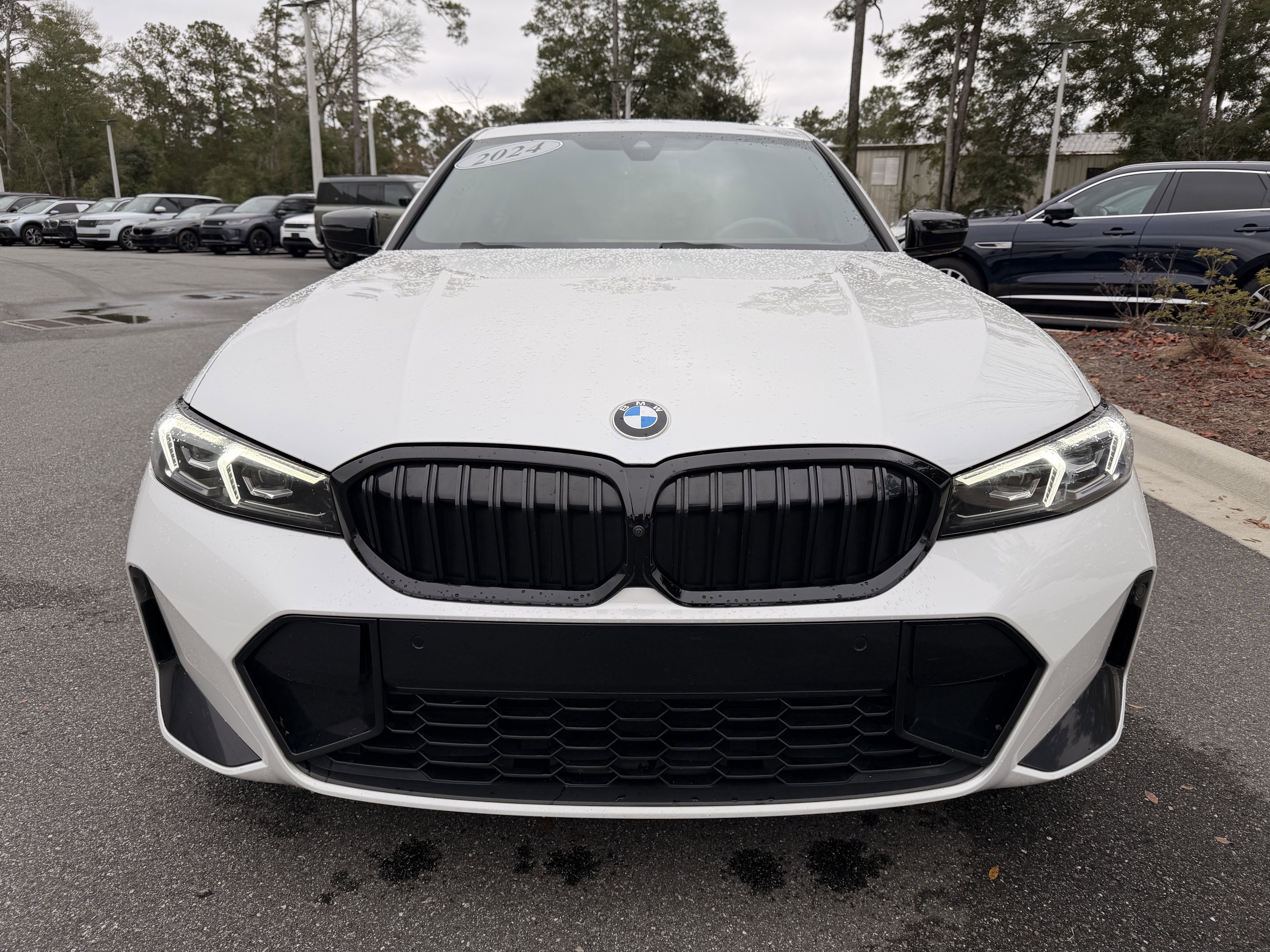 2024 BMW 330i 330i