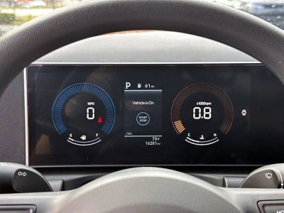 2025 Hyundai Santa Cruz SE