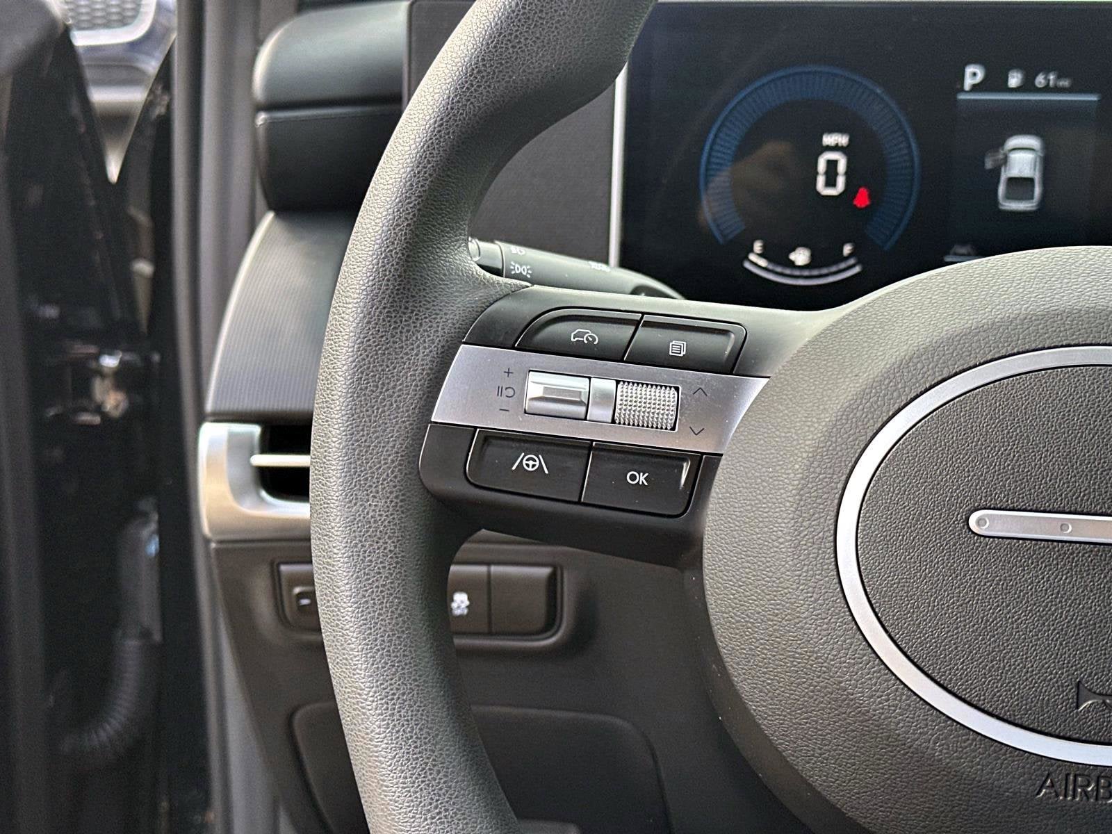 2025 Hyundai Santa Cruz SE