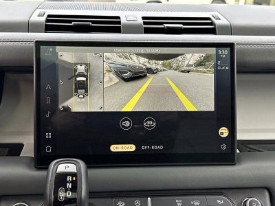 2025 Land Rover Defender 110 X-Dynamic SE