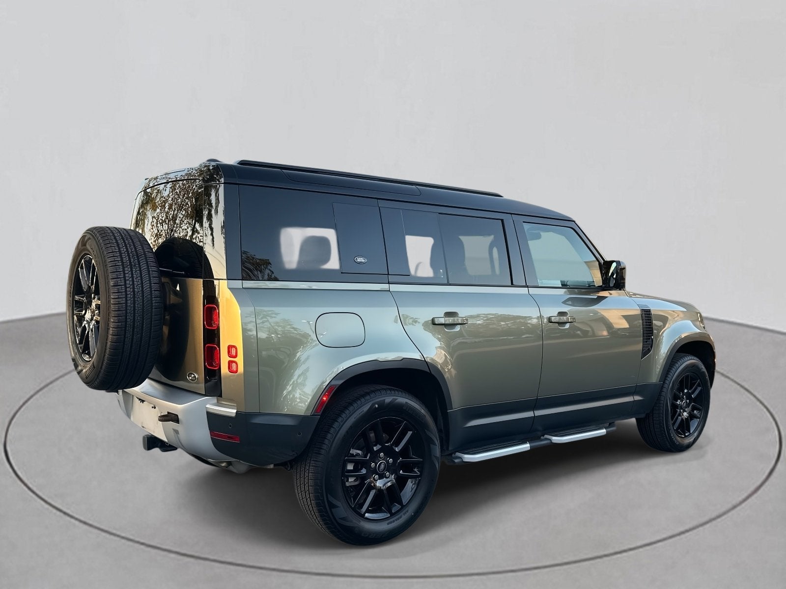 2023 Land Rover Defender 110 S