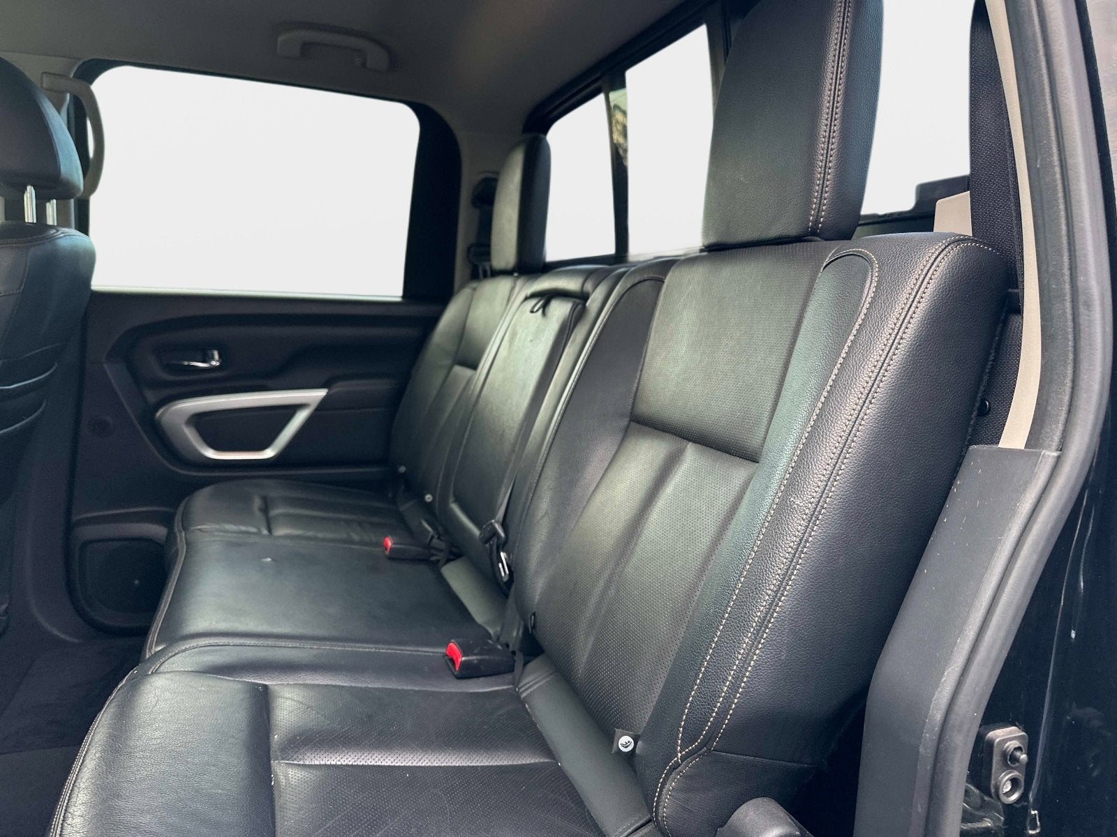 2018 Nissan Titan SL