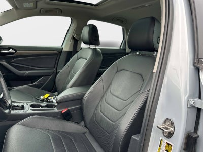 2019 Volkswagen Jetta SEL Premium