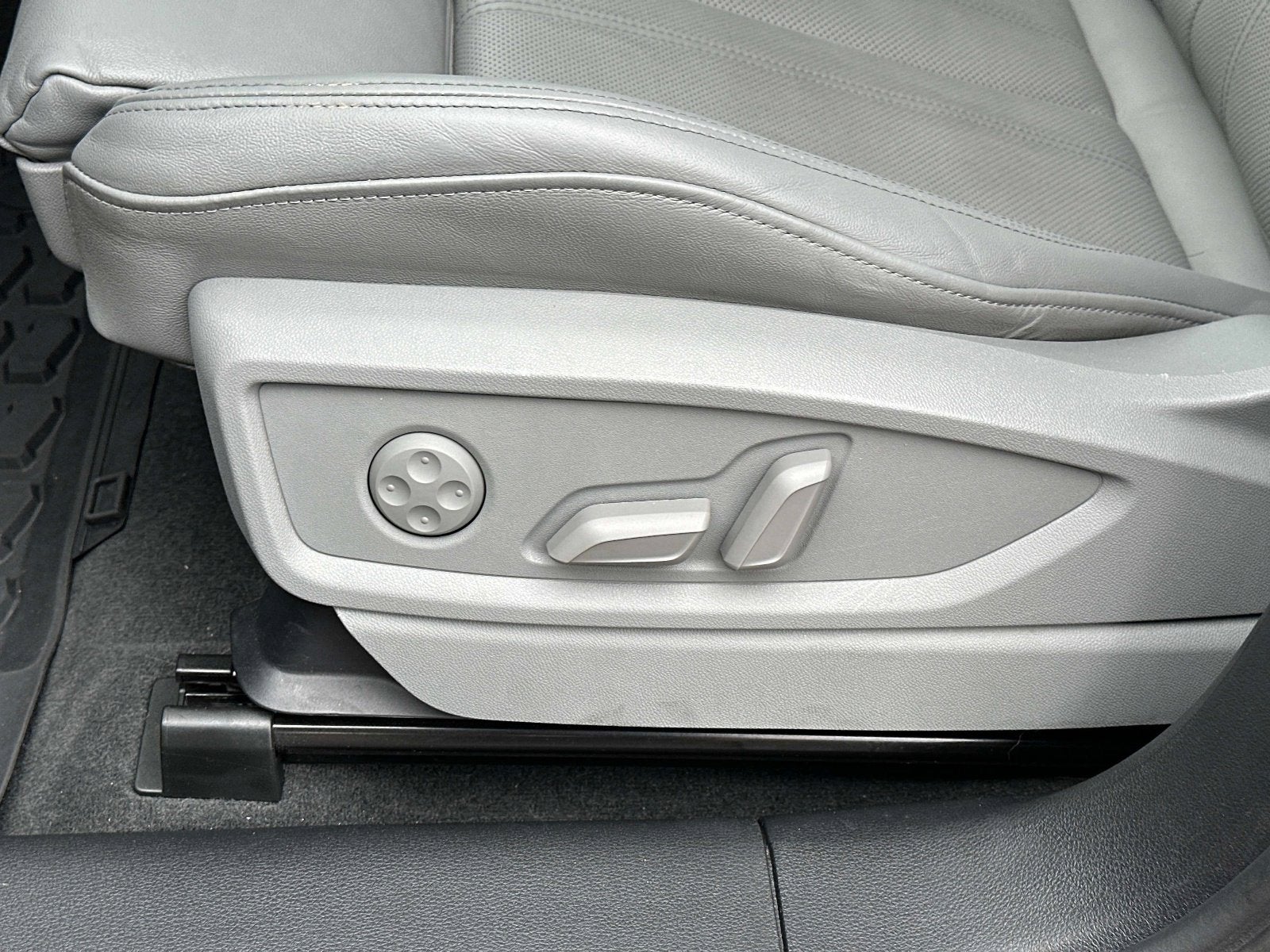 2023 Audi Q5 Sportback S line Premium Plus