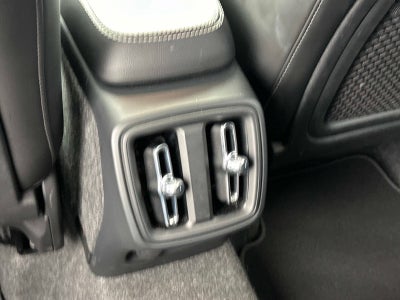 2025 Volvo XC40 Plus Bright Theme