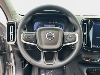 2025 Volvo XC40 Plus Bright Theme