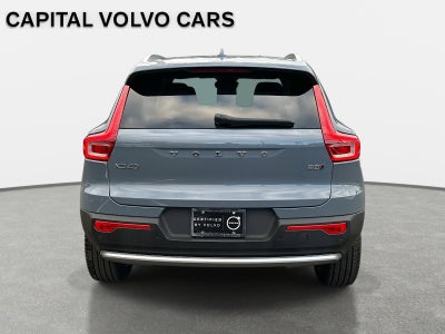 2023 Volvo XC40 Ultimate Bright Theme