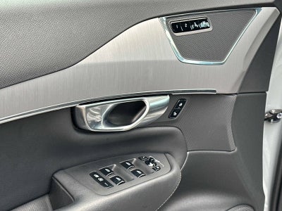 2025 Volvo XC90 Core
