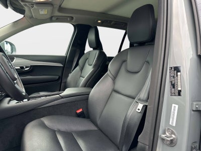 2025 Volvo XC90 Core