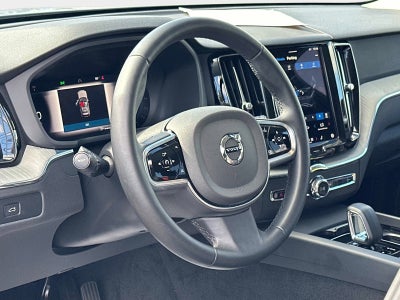 2025 Volvo XC60 Plus