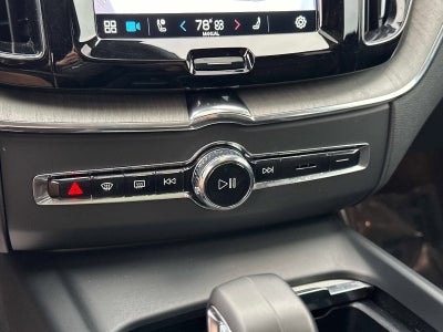 2025 Volvo XC60 Plus