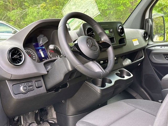 2025 Mercedes-Benz Sprinter Cargo Van 2500 High Roof I4 Diesel 170" RWD